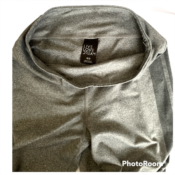 Aeropostale Gray Active Wear Leggings Size M - Picture 4 of 4